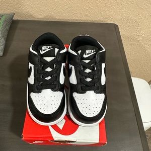 Nike Dunks(Panda)